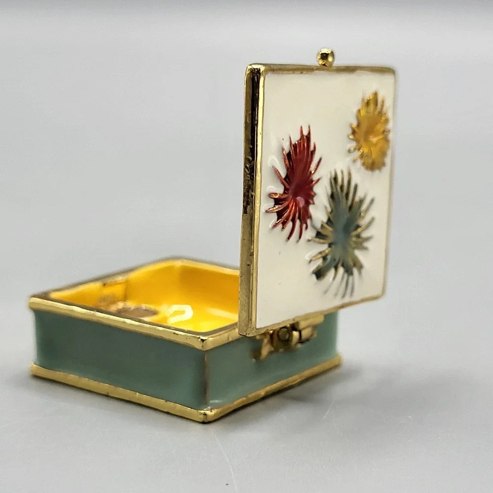 Work of Art Mini Trinket Box Enameled Hinged Magnetic Shelf Decor Multicolor